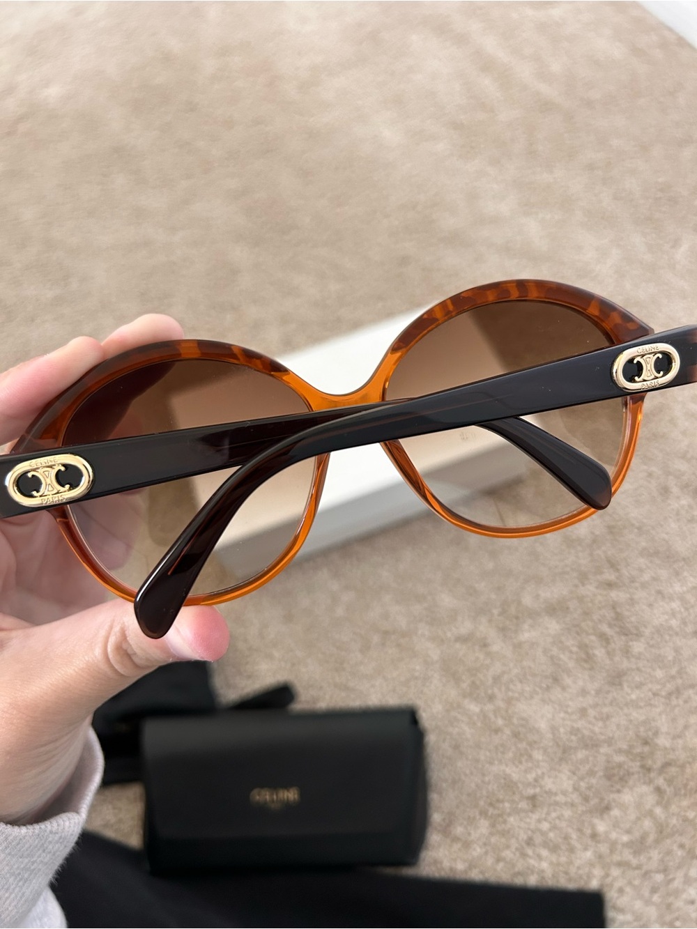 Like New Celine Oversized Sunglasses - Picture 4 of 8